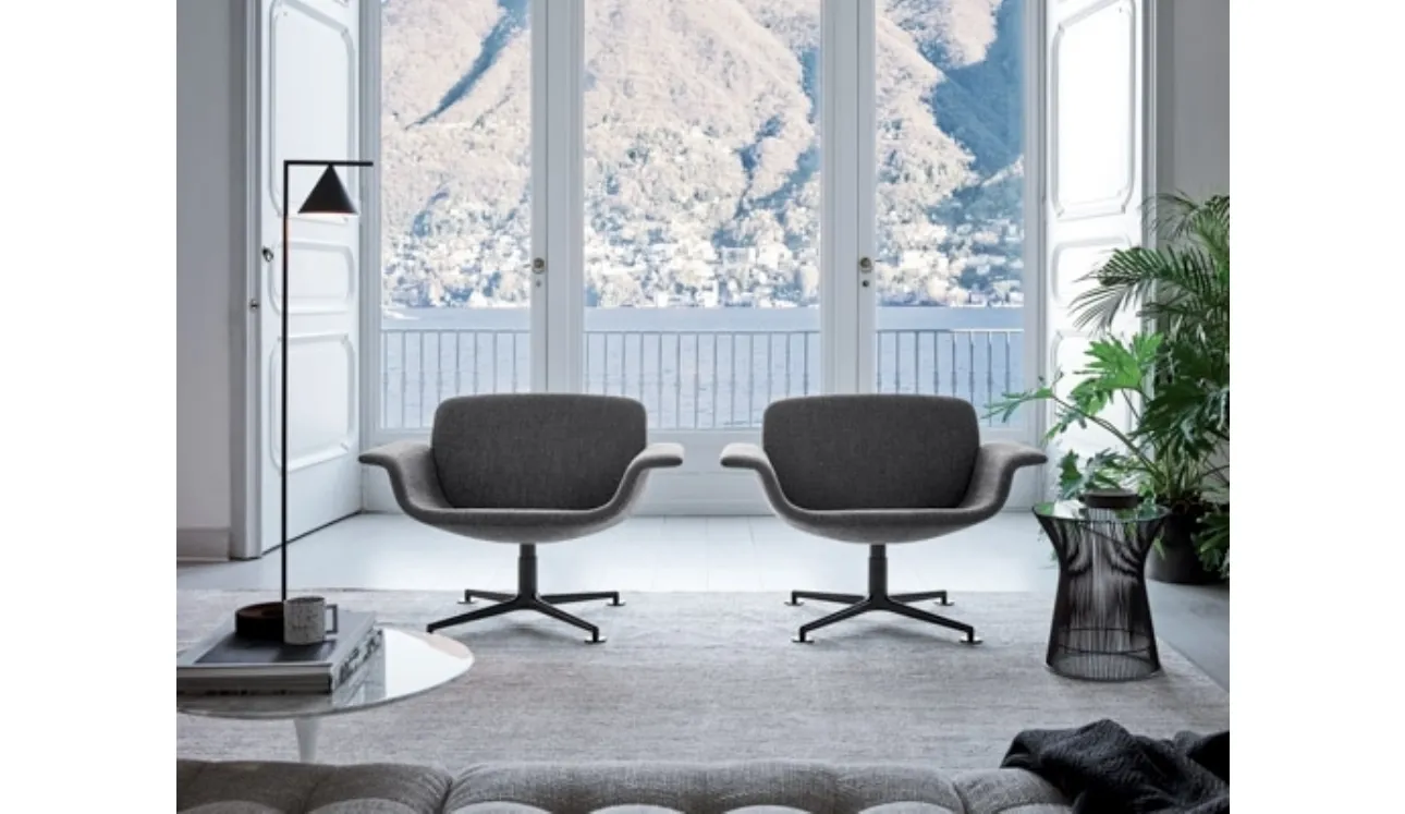 Poltroncina KN01 Swivel Lounge Chair di Knoll