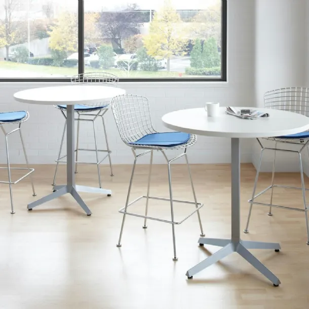 Sgabello Bertoia Barstool di Knoll