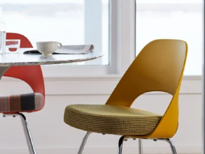 Sedia Saarinen Executive Chair Plastic di Knoll