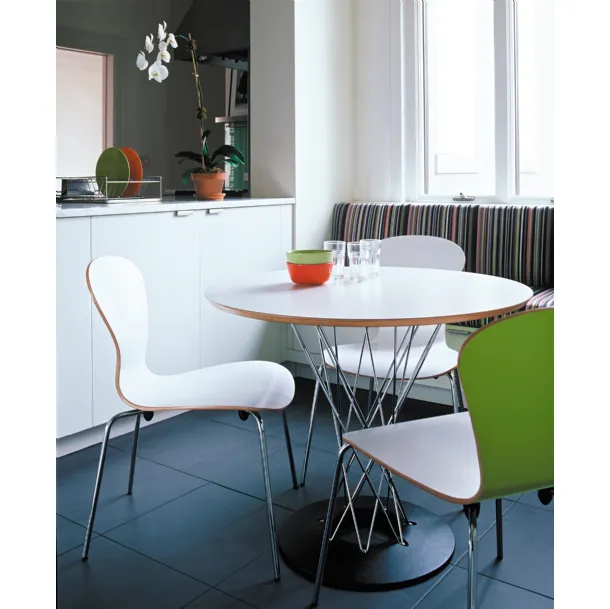 Sedia Sprite Stacking Chair di Knoll